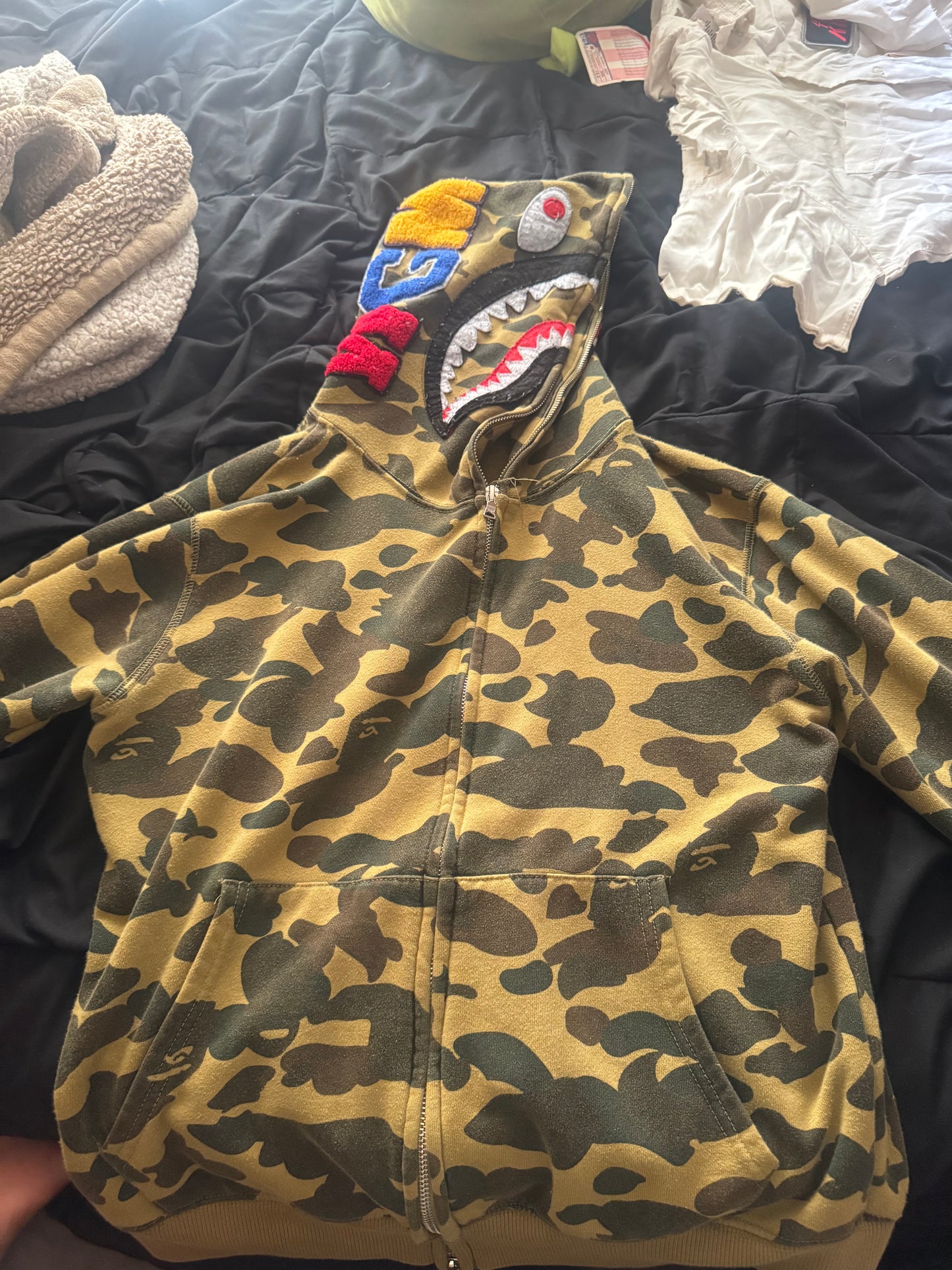 Camo Bape zip up