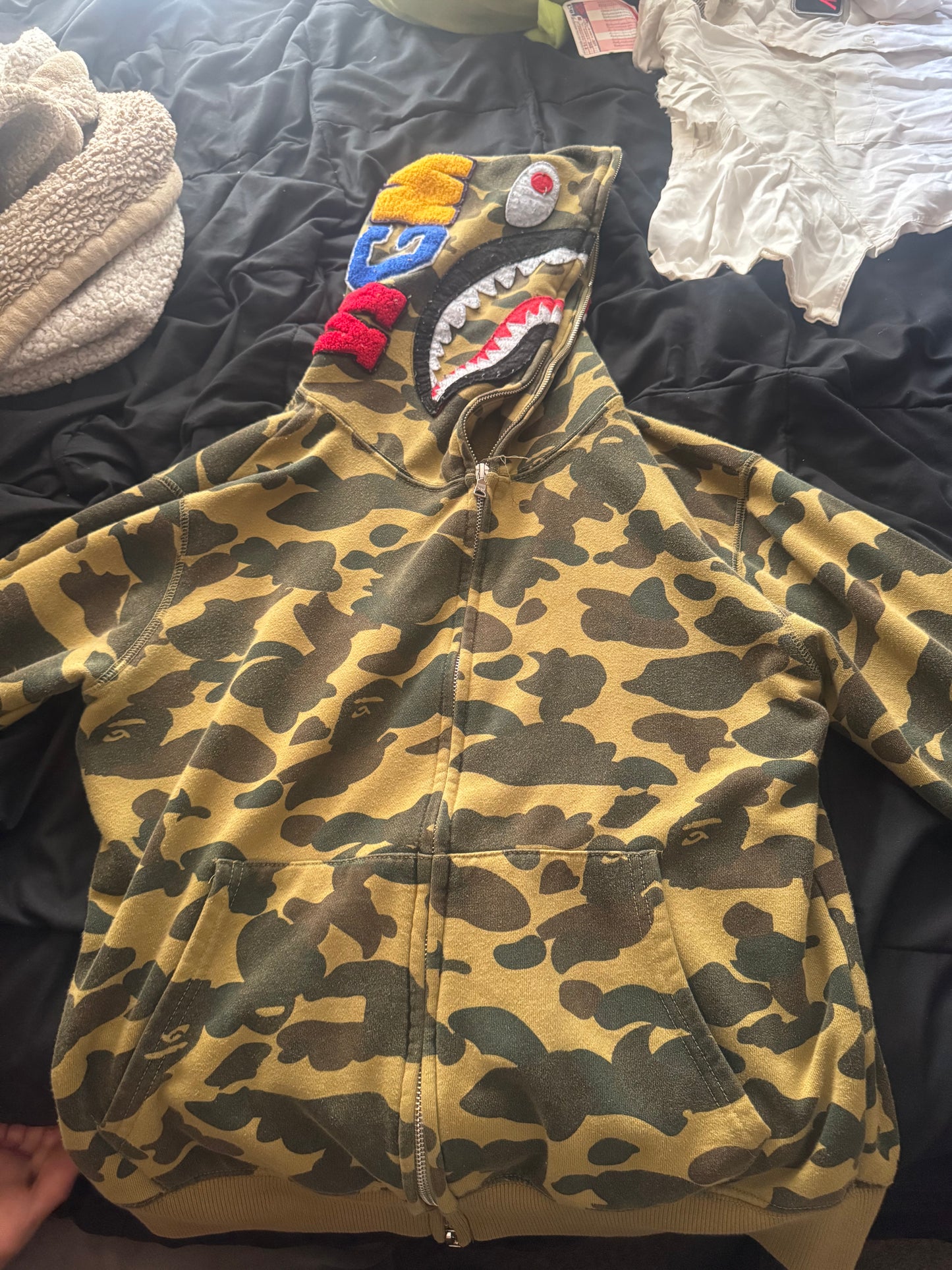Camo Bape zip up